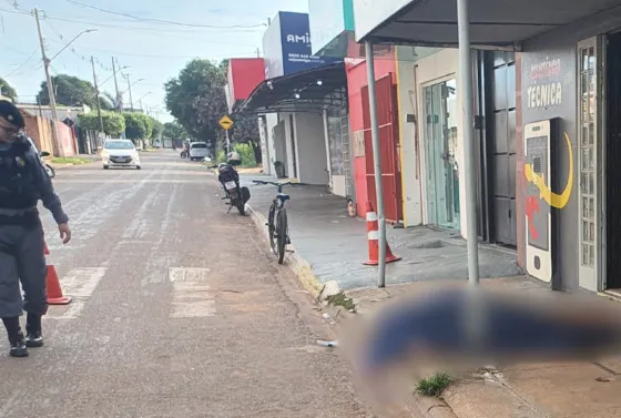 Empresário é assassinado com cinco tiros em frente de tabacaria em MT