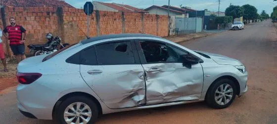Ônix fura preferencial e mata motociclista de 24 anos