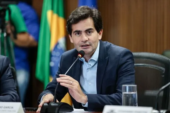 Garcia: Impacto das chuvas na safra de soja pode afetar a arrecadação